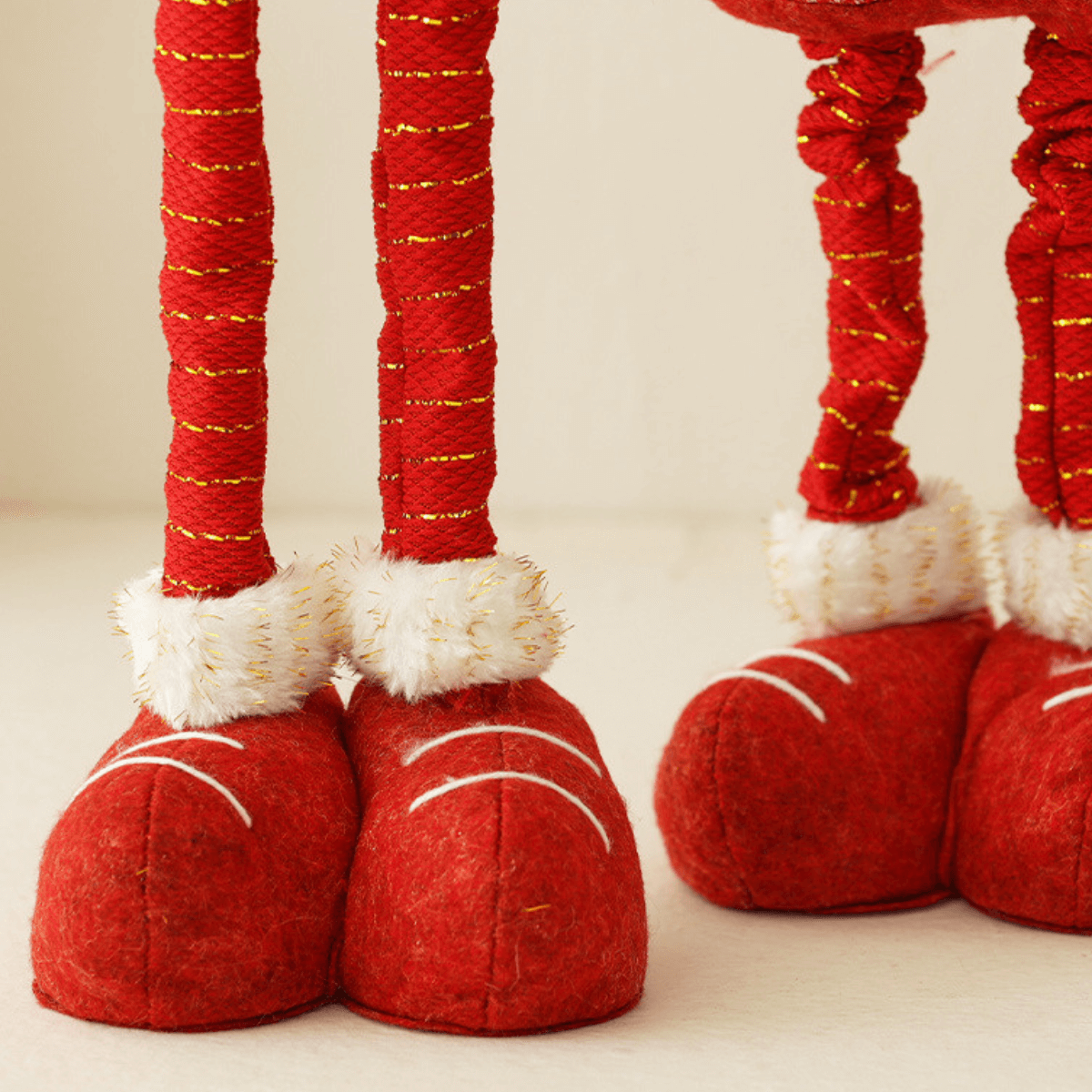 Modern Holiday Decor